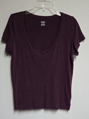 PINK Victoria's Secret Plum V-Neck Short Sleeve Tee Large 100% Cotton